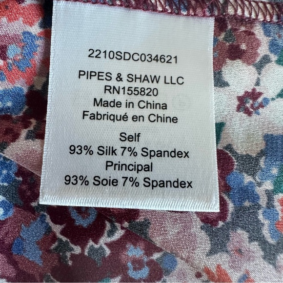 Veronica Beard Chilton Blouse. Berry Multi. Size 6 - Picture 7 of 9